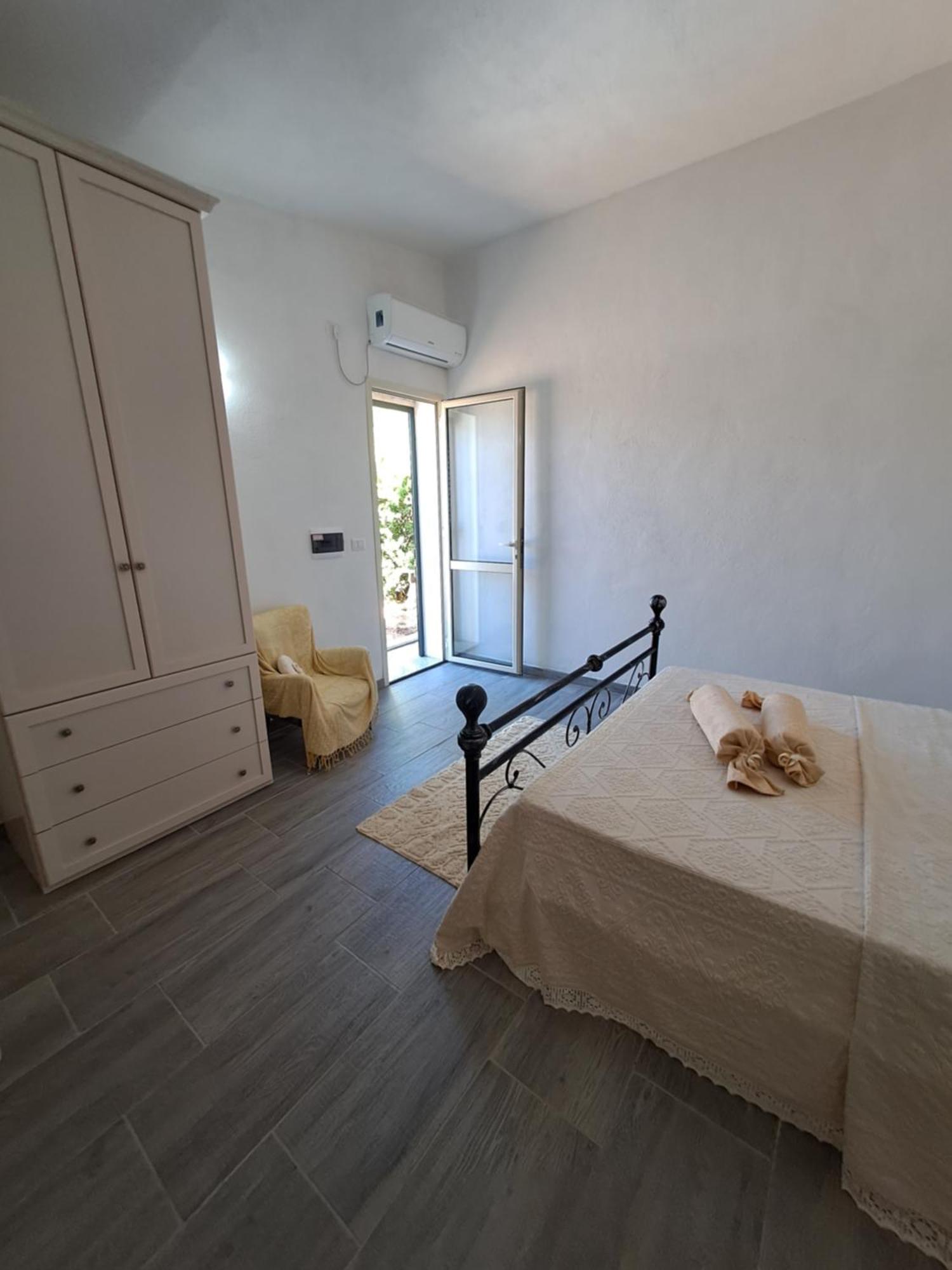 B&B Li Salcuneddi 阿列恩图 外观 照片