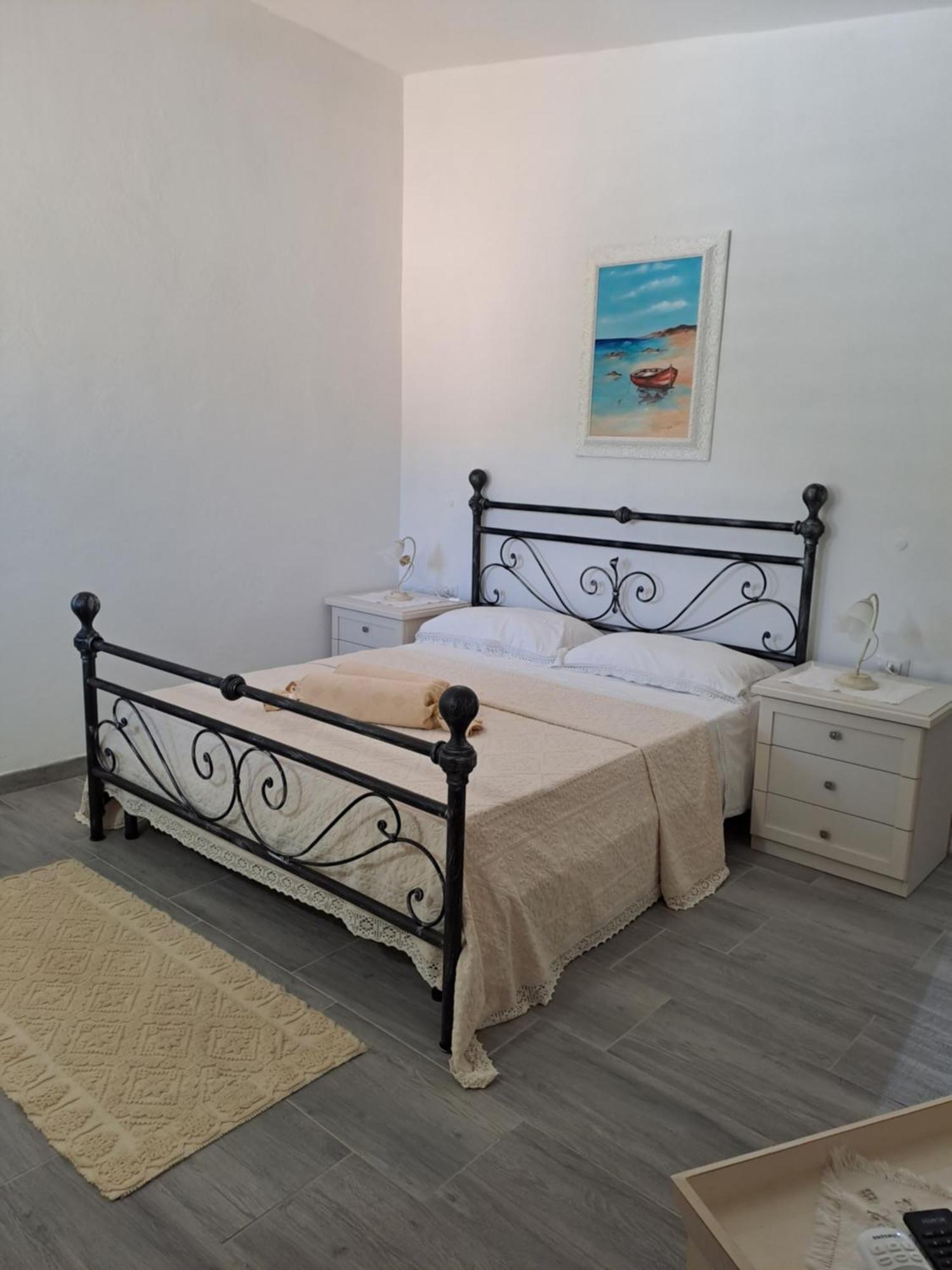 B&B Li Salcuneddi 阿列恩图 外观 照片